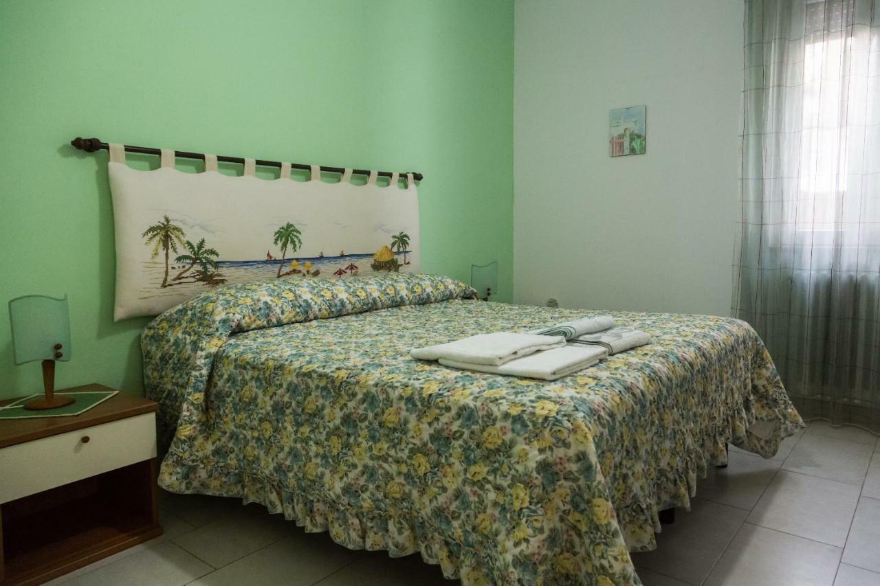 Aurora Sul Mare Bed & Breakfast Otranto Bagian luar foto